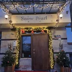 Snow Pearl & Free * بانسكو