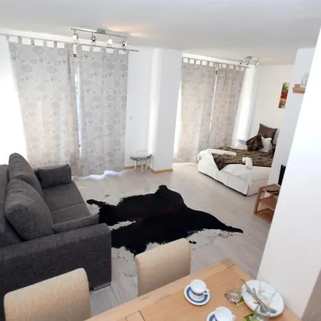 Snow Pearl & Free Apartment